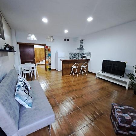 מאלגה Apartamento Monte Dorado מראה חיצוני תמונה