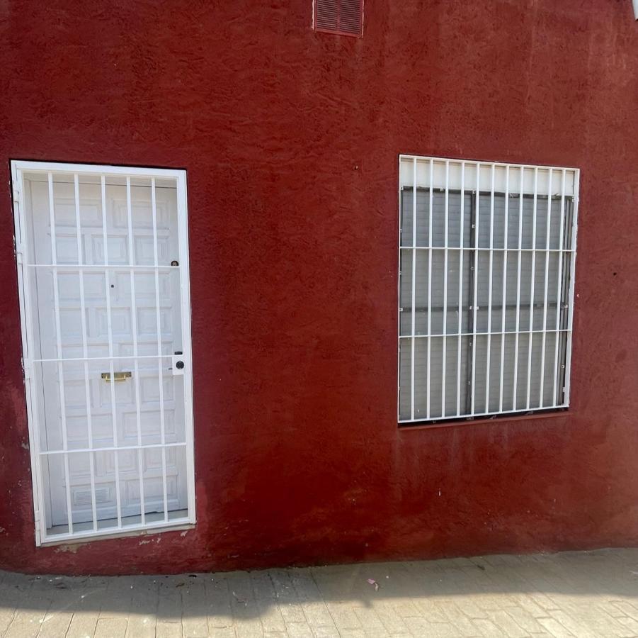 מאלגה Apartamento Monte Dorado מראה חיצוני תמונה