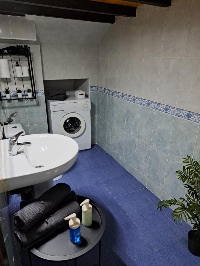 מאלגה Apartamento Monte Dorado מראה חיצוני תמונה